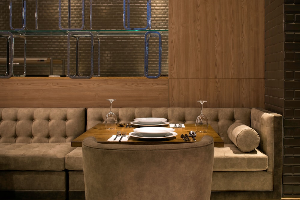Lionel Hotel Istanbul — Restaurant & bars in Istanbul, Istanbul