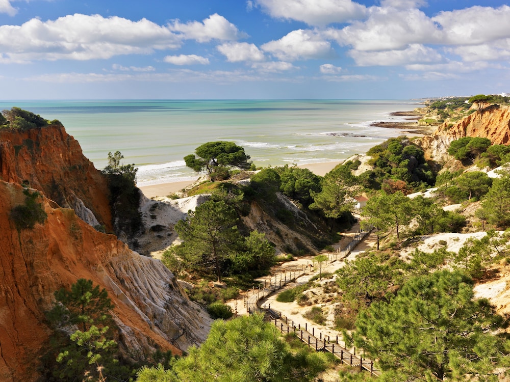 Pine Cliffs Village — Attractions in the area in Albufeira, Faro