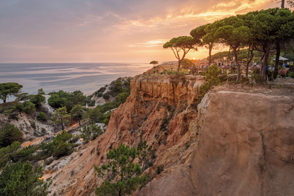 Pine Cliffs Village — Attractions in the area in Albufeira, Faro
