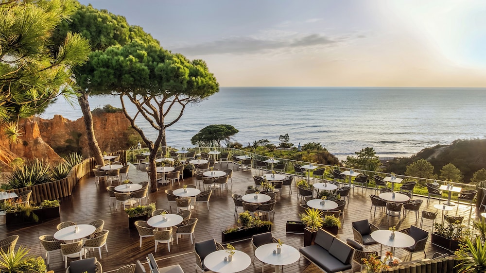 Pine Cliffs Village — Restaurant & bars in Albufeira, Faro