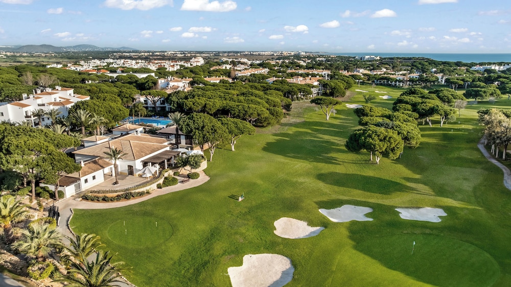 Pine Cliffs Village — Sports & recreation in Albufeira, Faro