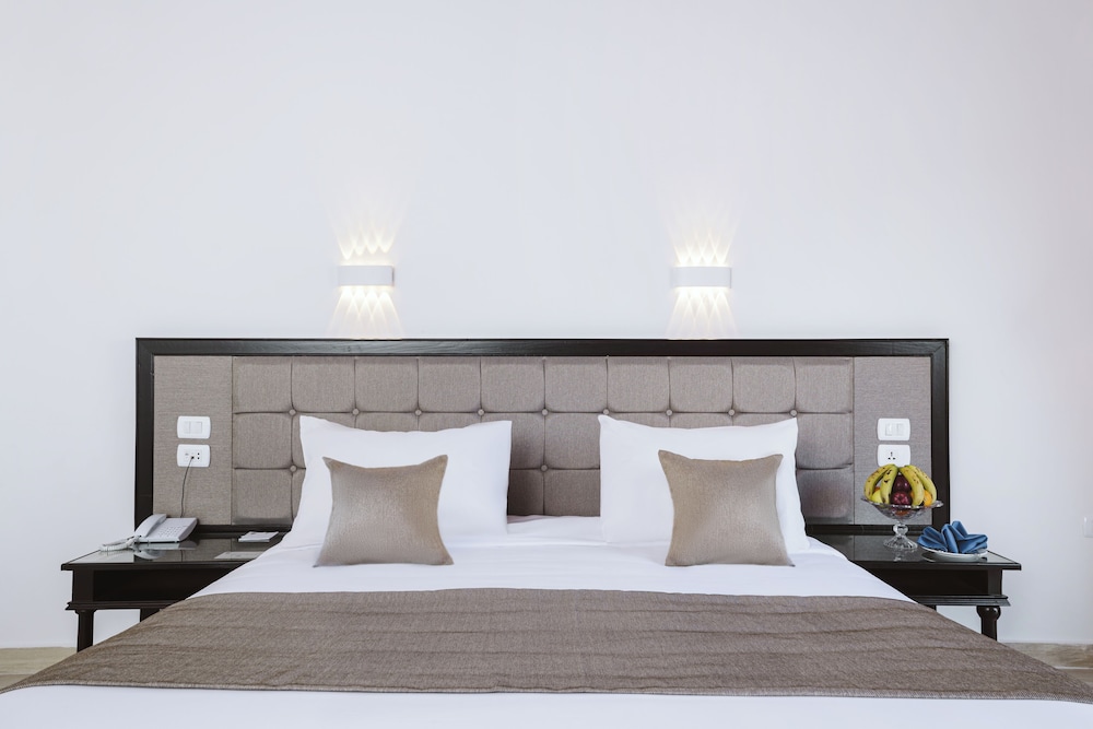 Akassia Swiss Resort — Hotel rooms in El Quseir, Red Sea