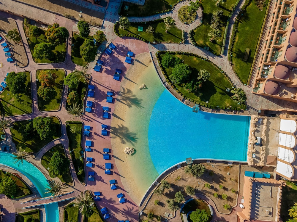 Akassia Swiss Resort — Main photo in El Quseir, Red Sea