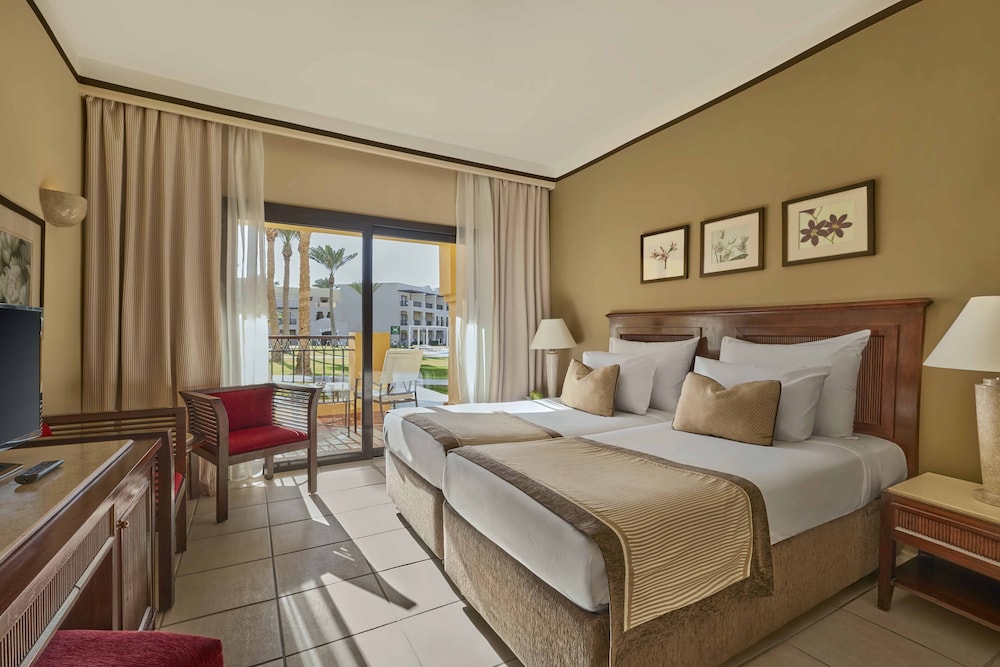 JAZ Lamaya Resort - All Inclusive — Hotel rooms in El Quseir, Red Sea