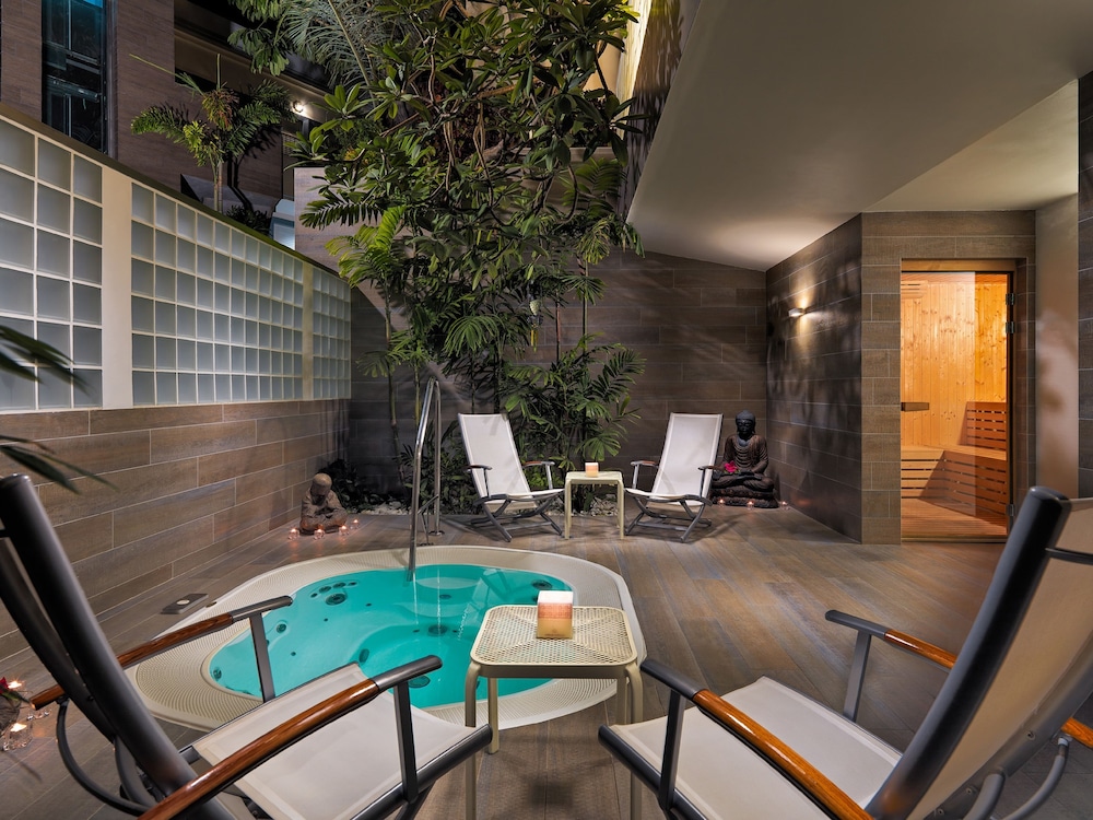 Hotel Colón Guanahaní Adults Only — Swimming pool in Costa Adeje, Canary Islands