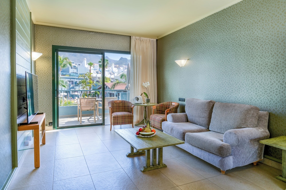 Hotel Colón Guanahaní Adults Only — Hotel rooms in Costa Adeje, Canary Islands