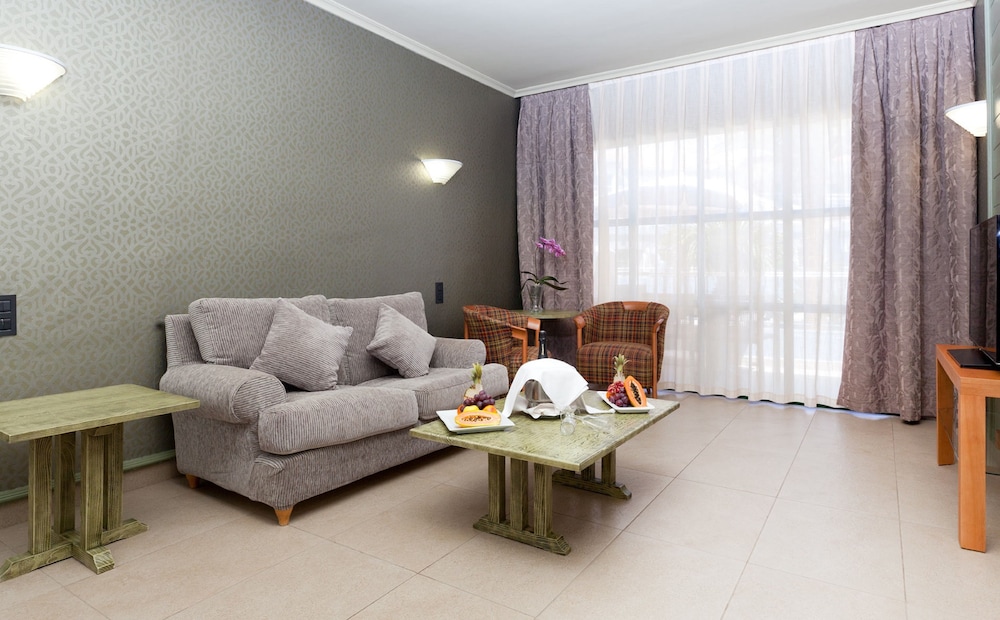 Hotel Colón Guanahaní Adults Only — Hotel rooms in Costa Adeje, Canary Islands