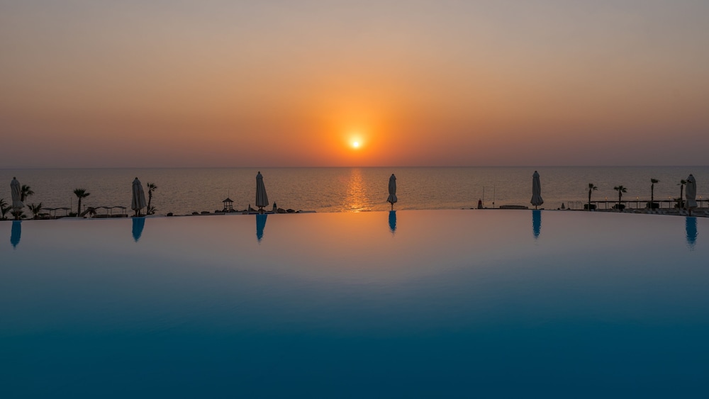 Pickalbatros Citadel Resort Sahl Hasheesh — Swimming pool in Sahl Hasheesh, Red Sea