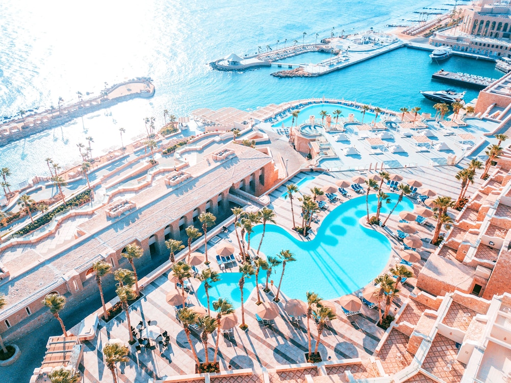 Pickalbatros Citadel Resort Sahl Hasheesh — Swimming pool in Sahl Hasheesh, Red Sea