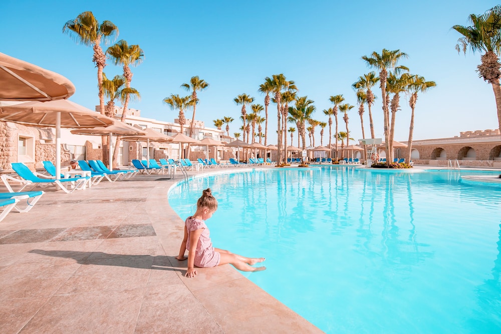 Pickalbatros Citadel Resort Sahl Hasheesh — Swimming pool in Sahl Hasheesh, Red Sea