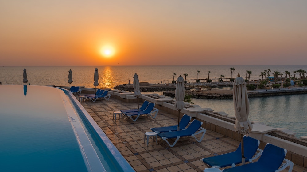 Pickalbatros Citadel Resort Sahl Hasheesh — Swimming pool in Sahl Hasheesh, Red Sea
