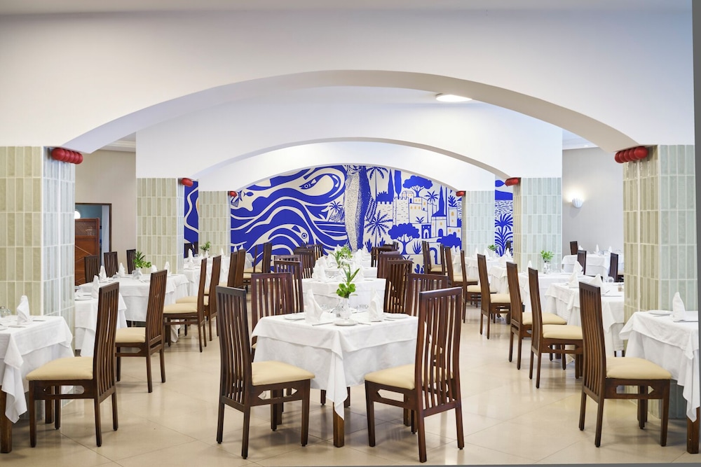 Houda Yasmine Marina & SPA — Restaurant & bars in Hammamet, Nabeul