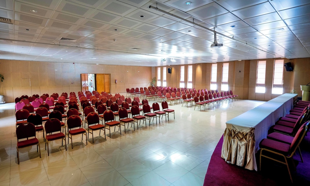 Houda Yasmine Marina & SPA — Hotel building in Hammamet, Nabeul