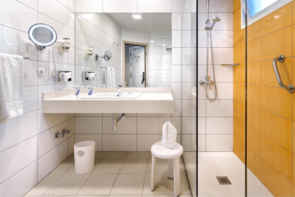 Bull Escorial & Spa — Hotel rooms in Playa del Ingles, Canary Islands