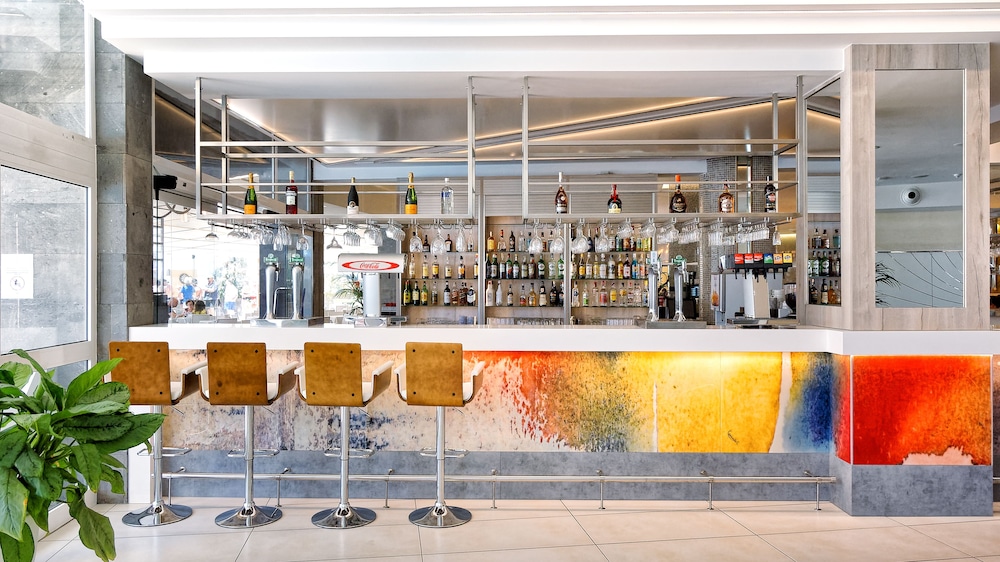 Bull Escorial & Spa — Restaurant & bars in Playa del Ingles, Canary Islands
