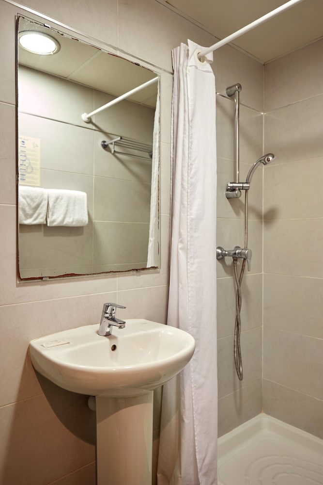 Hotel Samba — Hotel rooms in Lloret de Mar, Catalonia