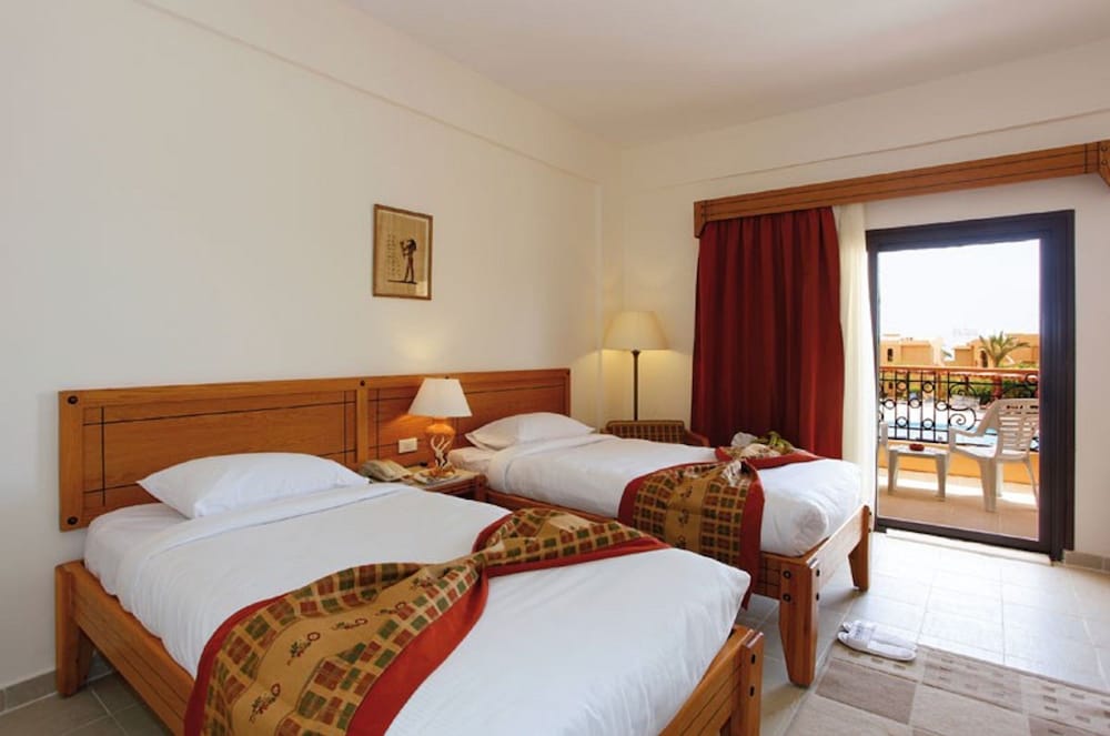 Three Corners Fayrouz Plaza Beach Resort — Hotel rooms in Marsa Alam, Red Sea