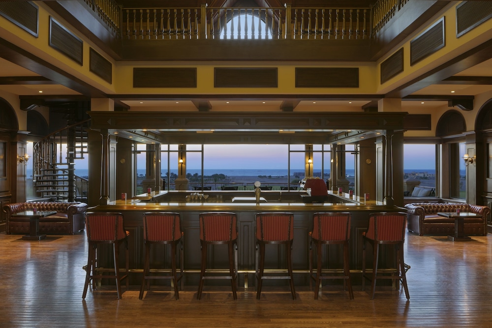 The Cascades Golf Resort Spa and Thalasso — Restaurant & bars in Soma Bay, Red Sea