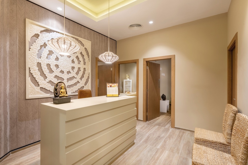 Hotel Riu Paraiso Lanzarote - All Inclusive — Spa in Puerto del Carmen, Canary Islands