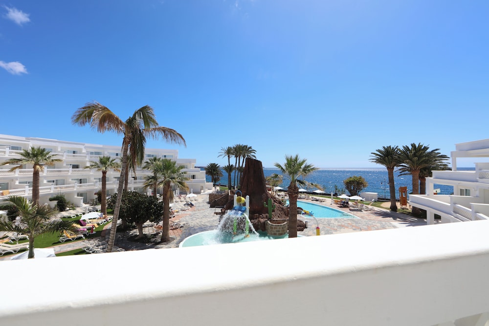 Iberostar Selection Lanzarote Park — Attractions for children in Playa Blanca, Canary Islands