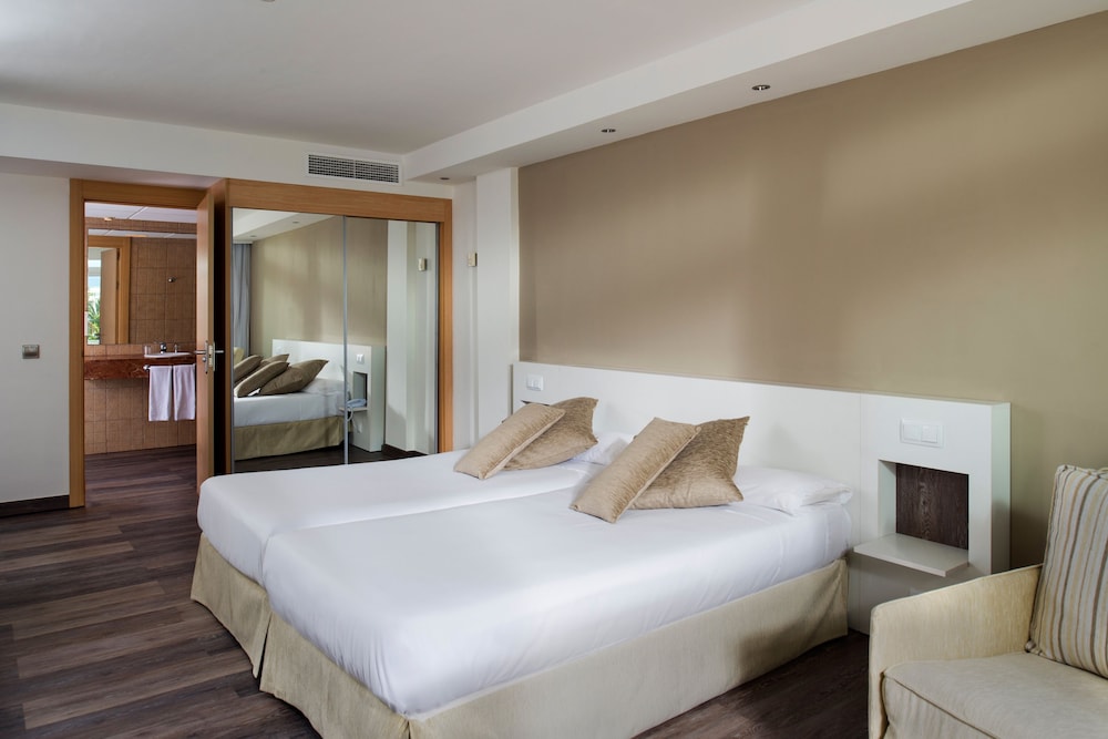 Sol Lanzarote - All Inclusive — Hotel rooms in Puerto del Carmen, Canary Islands
