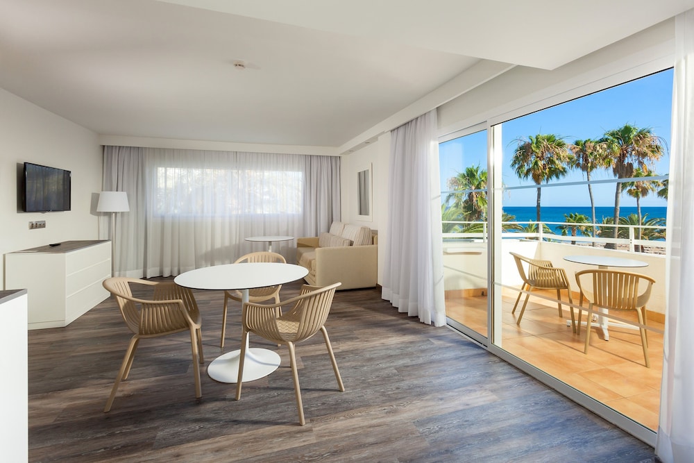 Sol Lanzarote - All Inclusive — Hotel rooms in Puerto del Carmen, Canary Islands