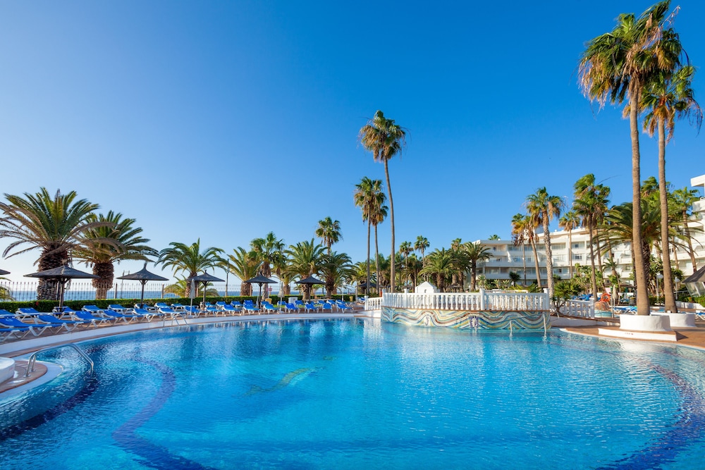 Sol Lanzarote - All Inclusive — Swimming pool in Puerto del Carmen, Canary Islands