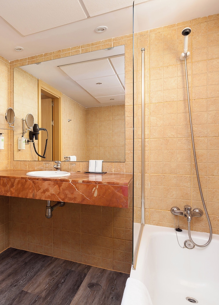 Sol Lanzarote - All Inclusive — Hotel rooms in Puerto del Carmen, Canary Islands