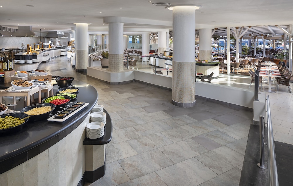 Sol Lanzarote - All Inclusive — Restaurant & bars in Puerto del Carmen, Canary Islands