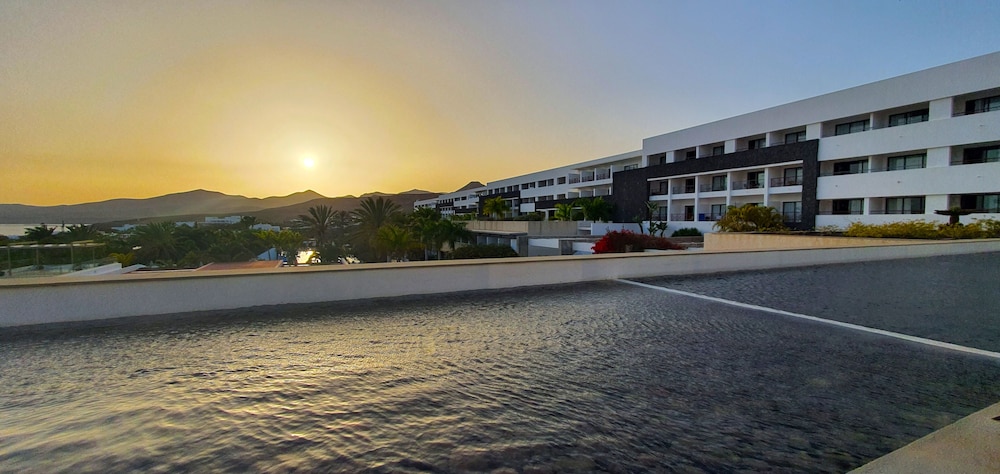 Costa Calero Hotel Thalasso & Spa — Hotel building in Puerto Calero, Canary Islands