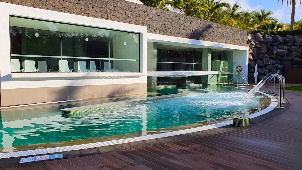Costa Calero Hotel Thalasso & Spa — Swimming pool in Puerto Calero, Canary Islands