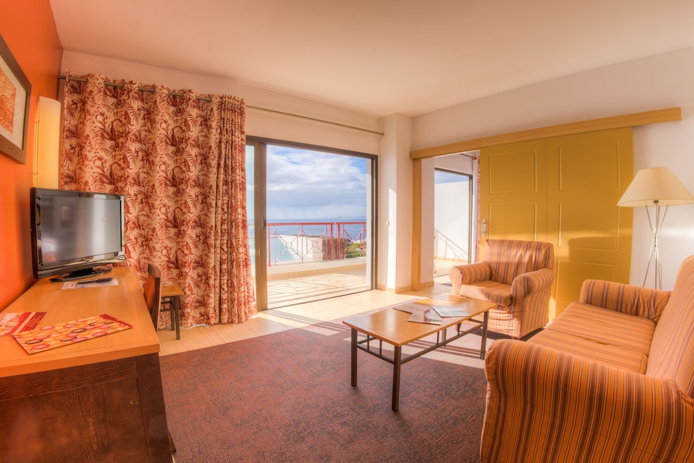 Costa Calero Hotel Thalasso & Spa — Hotel rooms in Puerto Calero, Canary Islands