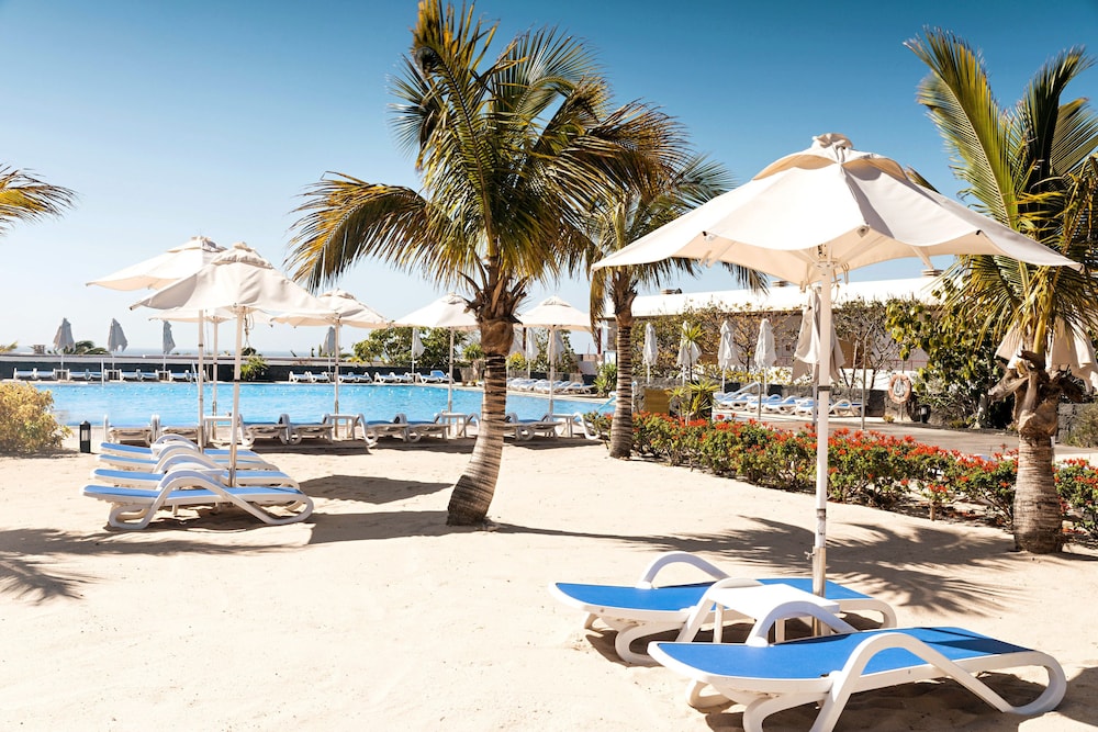Costa Calero Hotel Thalasso & Spa — Beach in Puerto Calero, Canary Islands