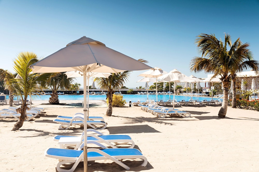 Costa Calero Hotel Thalasso & Spa — Beach in Puerto Calero, Canary Islands