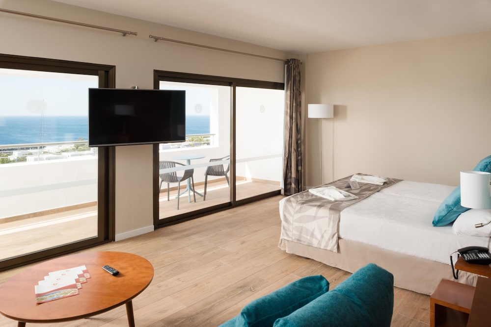 Costa Calero Hotel Thalasso & Spa — Hotel rooms in Puerto Calero, Canary Islands