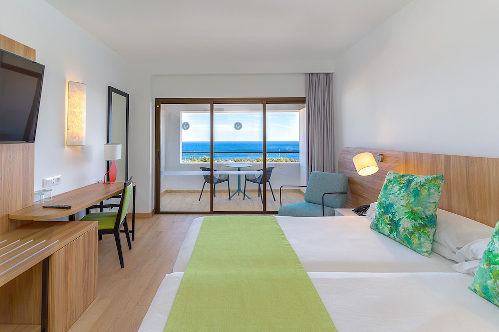 Costa Calero Hotel Thalasso & Spa — Hotel rooms in Puerto Calero, Canary Islands