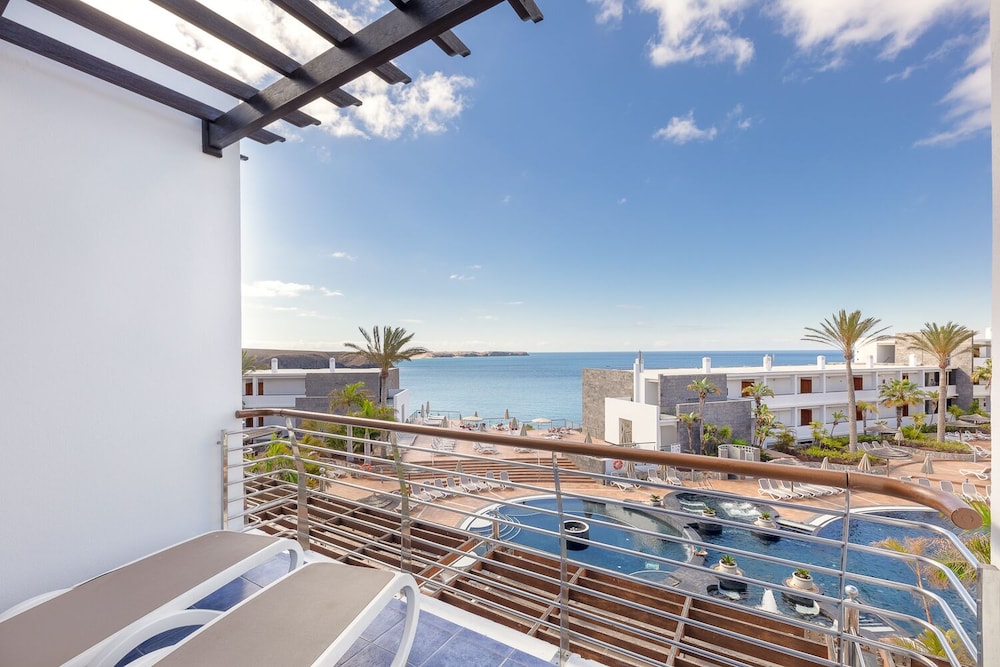 Hotel Mirador Papagayo by LIVVO — Swimming pool in Playa Blanca, Canary Islands