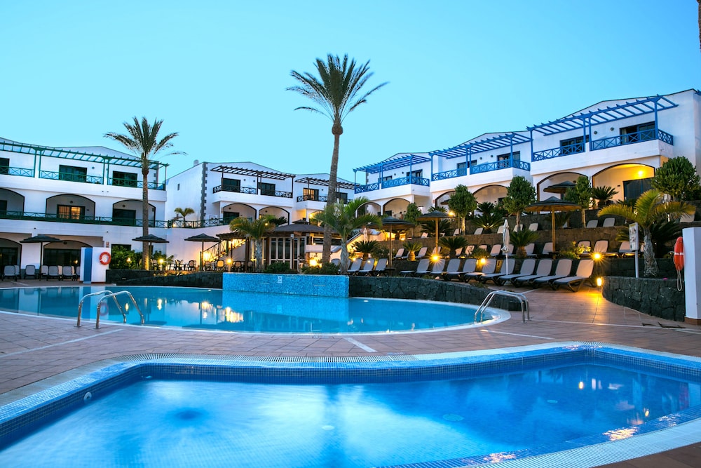 Hotel Mirador Papagayo by LIVVO — Swimming pool in Playa Blanca, Canary Islands
