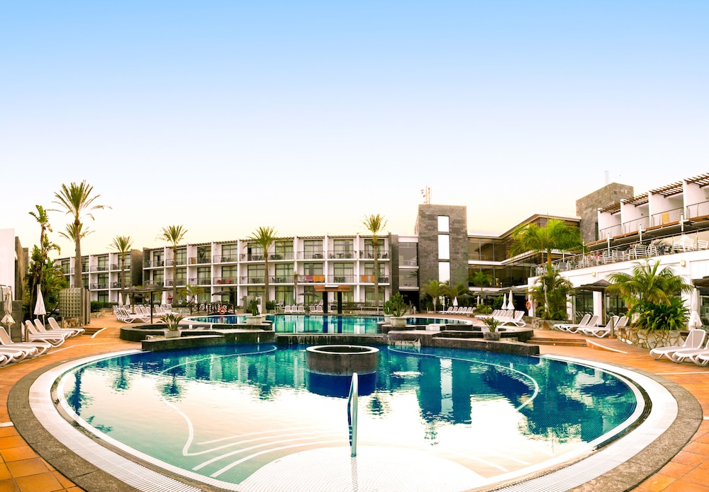 Hotel Mirador Papagayo by LIVVO — Swimming pool in Playa Blanca, Canary Islands