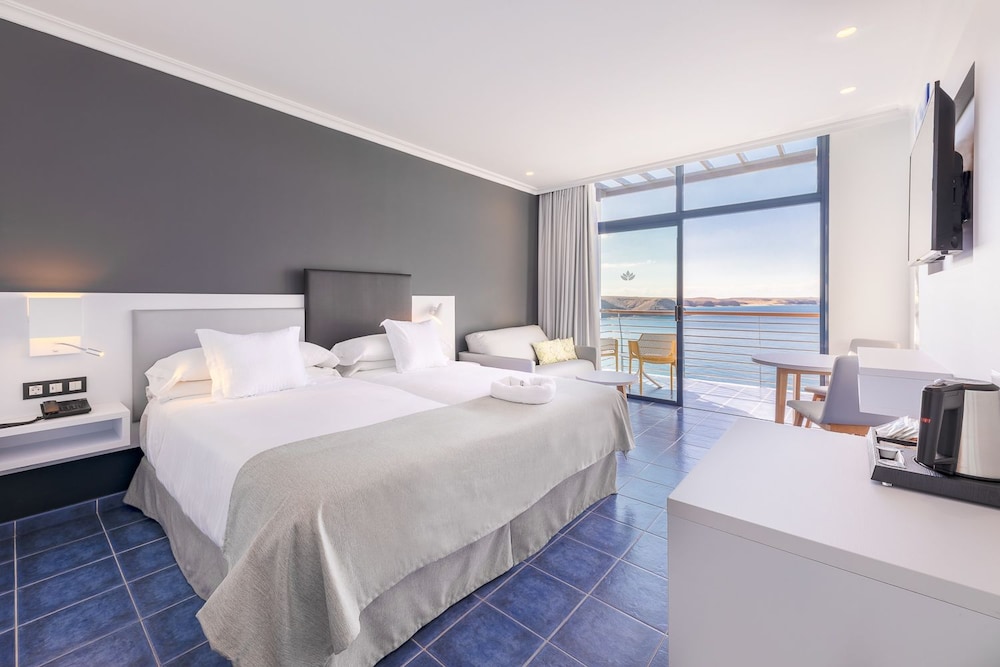 Hotel Mirador Papagayo by LIVVO — Hotel rooms in Playa Blanca, Canary Islands
