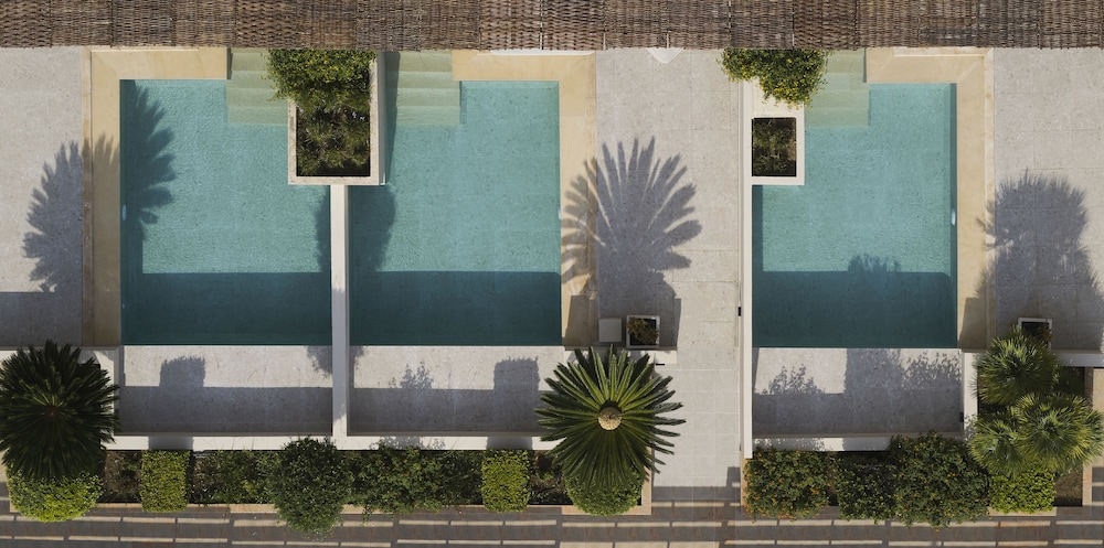 Asterion Suites & Spa - Designed for Adults — Swimming pool in Platanias