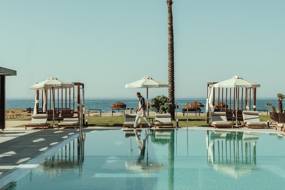 Asterion Suites & Spa - Designed for Adults — Swimming pool in Platanias