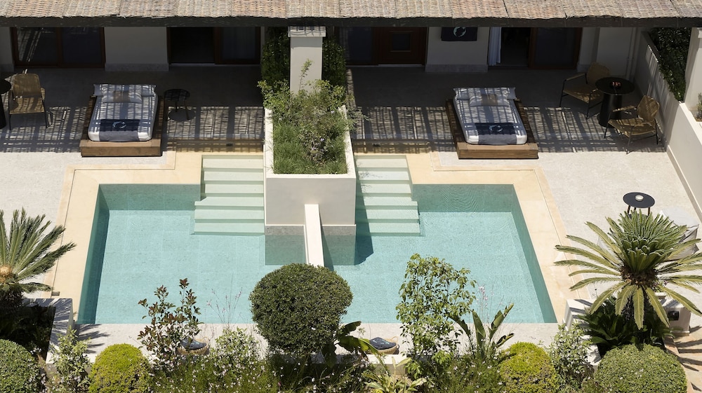 Asterion Suites & Spa - Designed for Adults — Swimming pool in Platanias