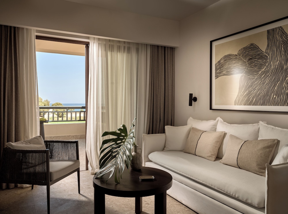 Asterion Suites & Spa - Designed for Adults — Hotel rooms in Platanias