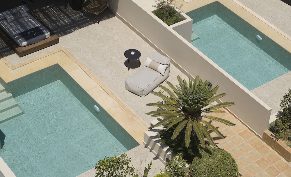 Asterion Suites & Spa - Designed for Adults — Swimming pool in Platanias
