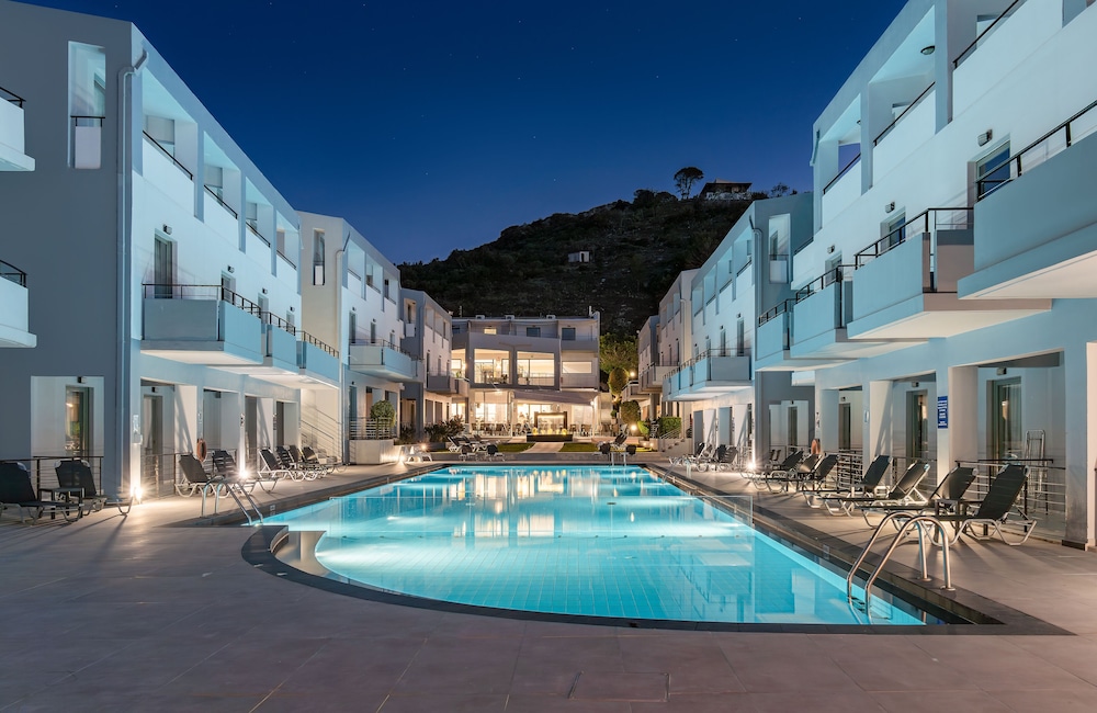 Sunrise Village Hotel — Outdoor in Chania