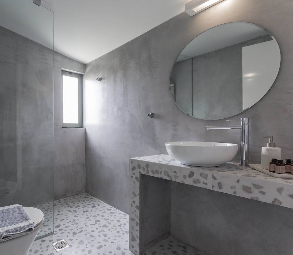 Sunrise Village Hotel — Rooms in Chania