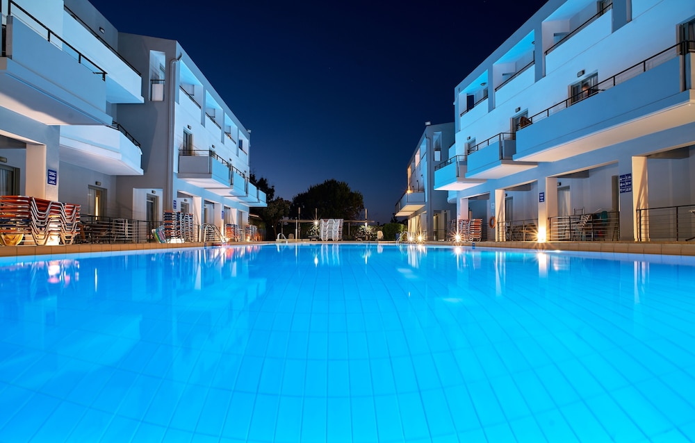 Sunrise Village Hotel — Shared spaces in Chania