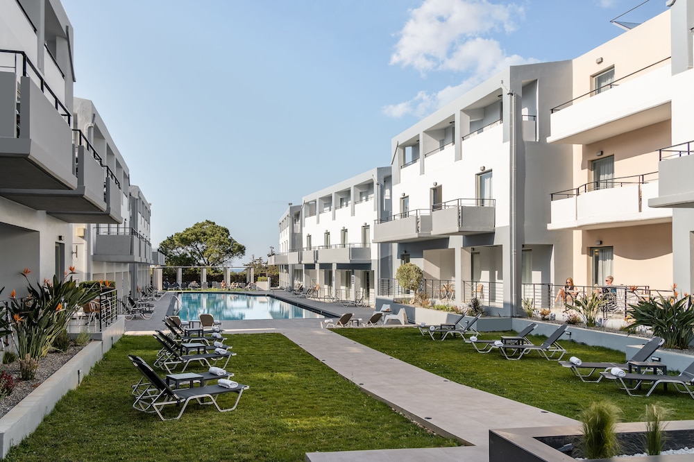 Sunrise Village Hotel — Outdoor in Chania