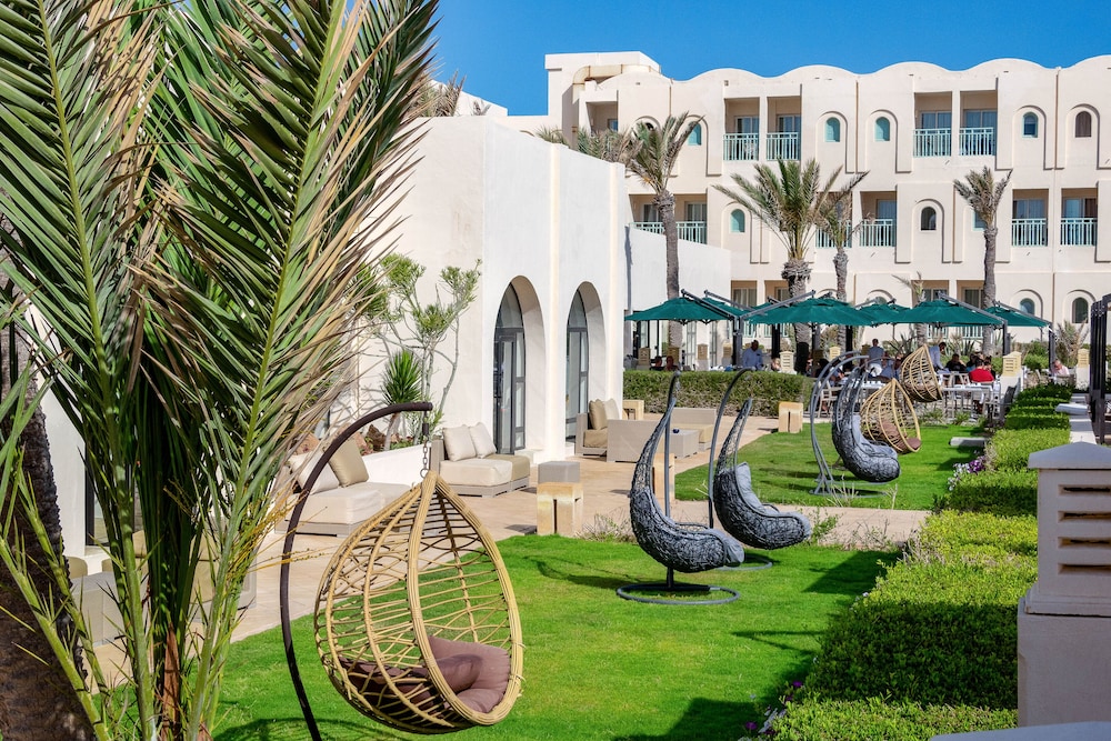 Ulysse Djerba Thalasso & Spa — Hotel building in Mezraya, Medenine